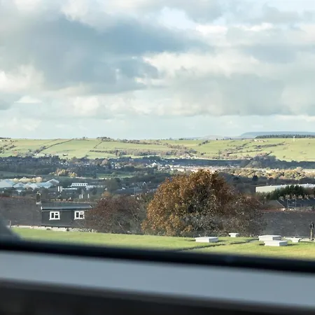 Loft Apartment In Accrington Stunning Lancashire Views Church  Exterior photo