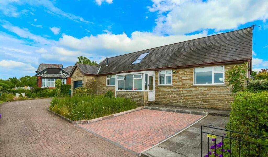 Loft In Accrington Stunning Lancashire Views