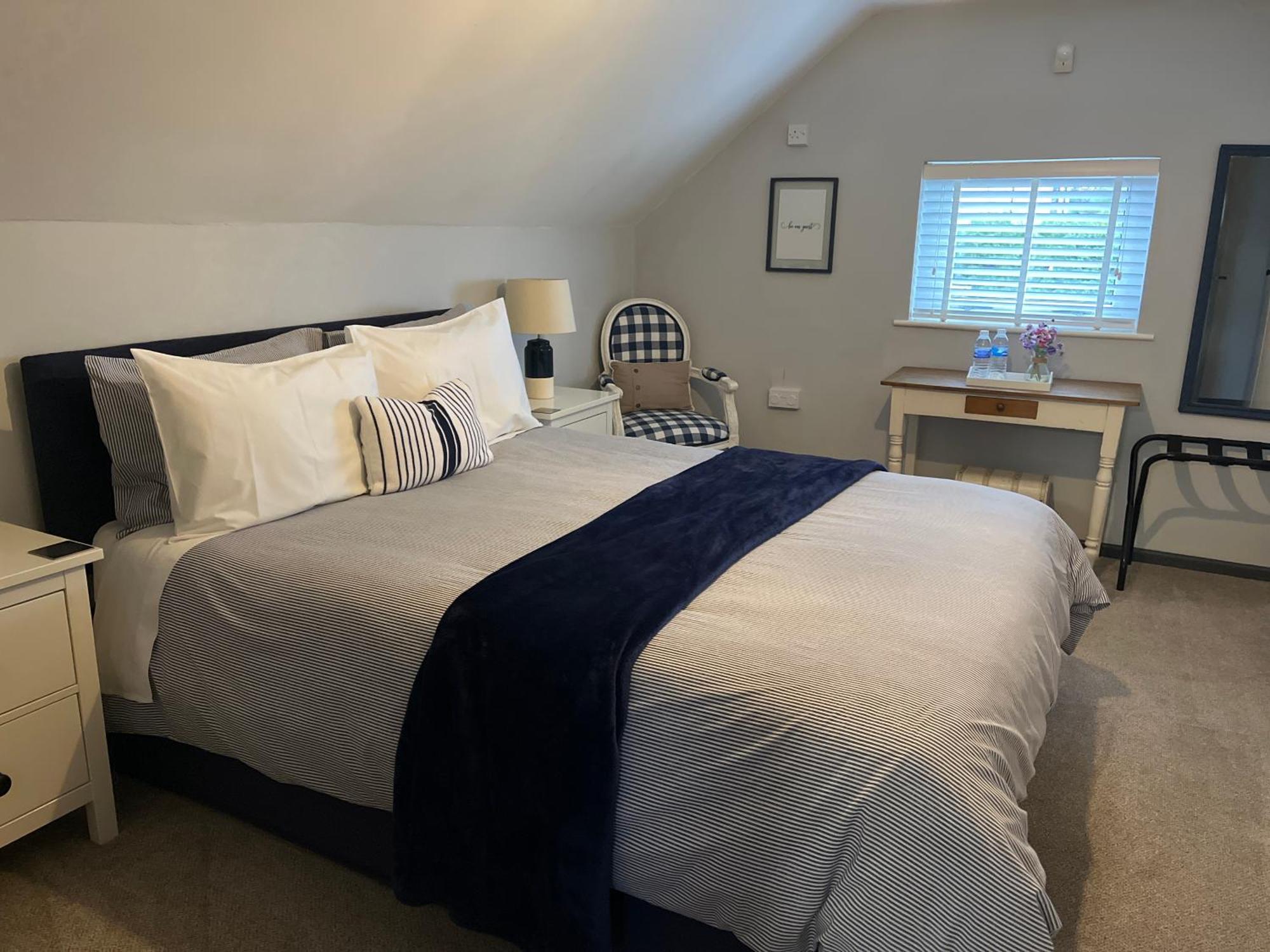 Loft In Accrington Stunning Lancashire Views * Church (Lancashire)